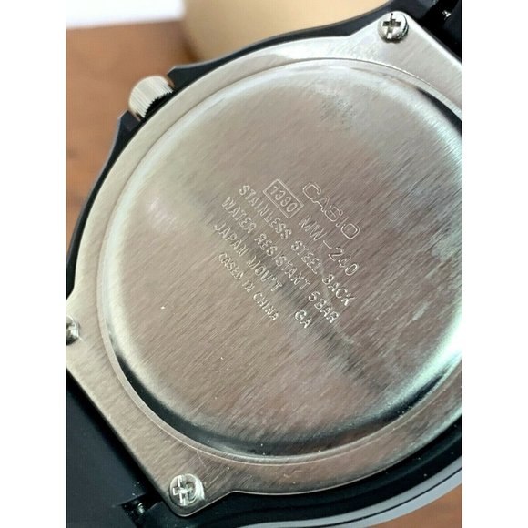 Casio Men's Watch MW240-1B Analog Quartz Black Dial 40mm Rubber Band 1330 - Picture 7 of 13